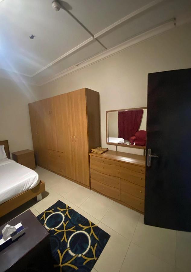 담맘 Inwan Residential Units 아파트 호텔 외부 사진